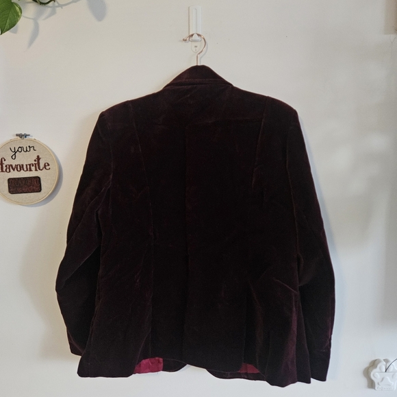 1960's Margorie Hamilton Purple Burgundy Velvet Blazer - Picture 2 of 8